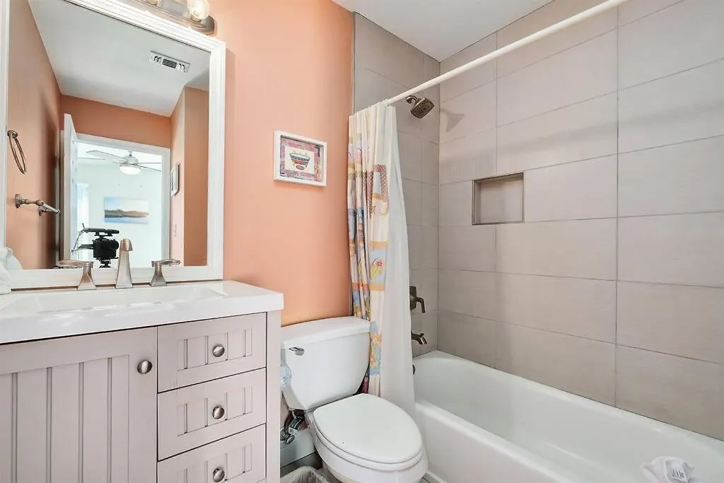 4 Bedroom - 3 Ba Private Pool Putting Green Destin