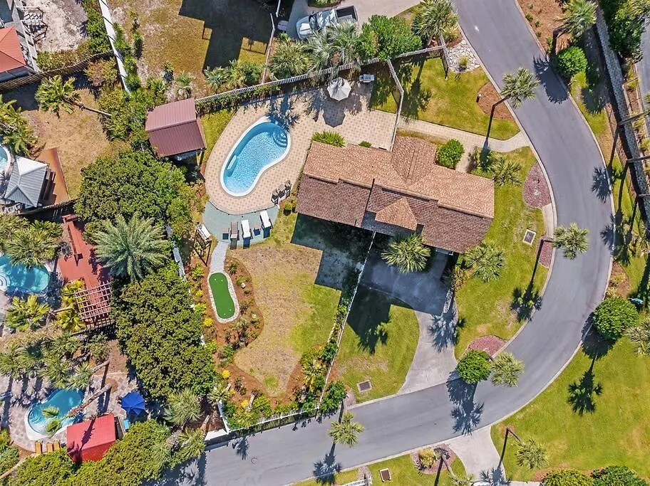 4 Bedroom - 3 Ba Private Pool Putting Green Destin 0*,
