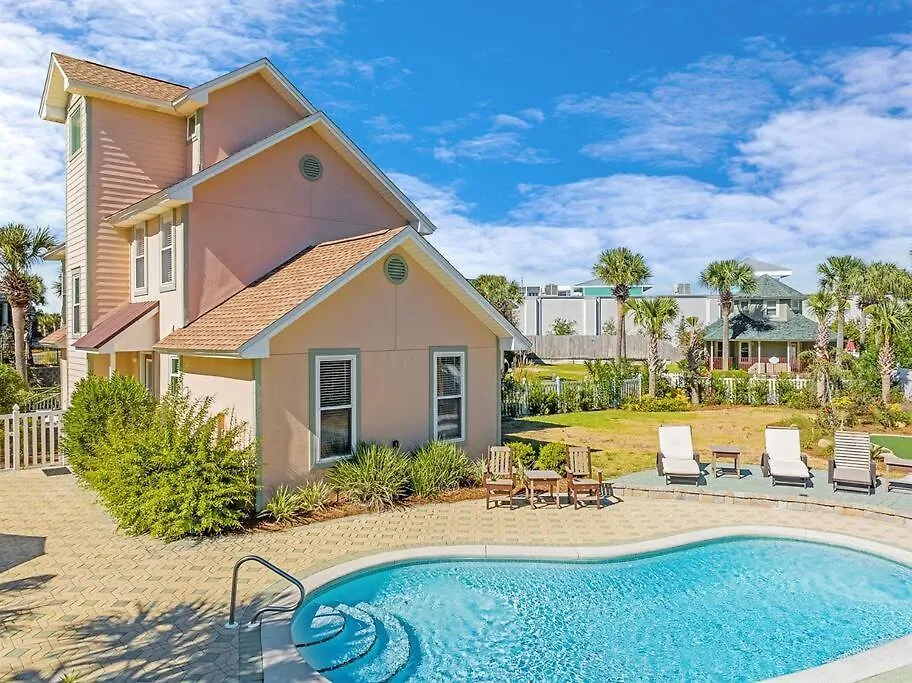 Holiday home 4 Bedroom - 3 Ba Private Pool Putting Green Destin United States